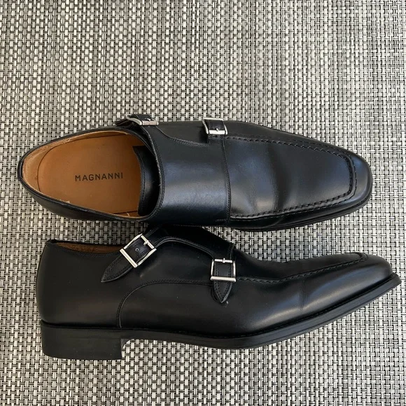 Men’s Magnanni” Black Leather Double Buckle Shoe